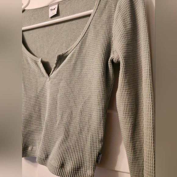 TNA crop top - Picture 2 of 2